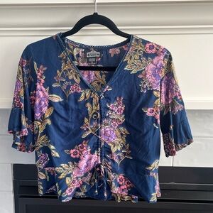 Angie floral crop top blouse flutter sleeves